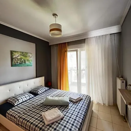 Soyzana Family Apartment Peraía Extérieur photo